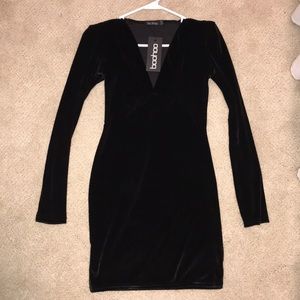 Boohoo black velvet dress